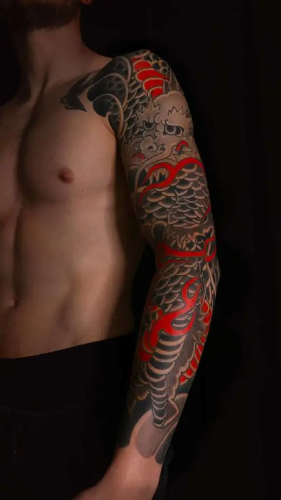 Tatouage Irezumi dragon (Ryu), studio Nuevo Mundo Strasbourg