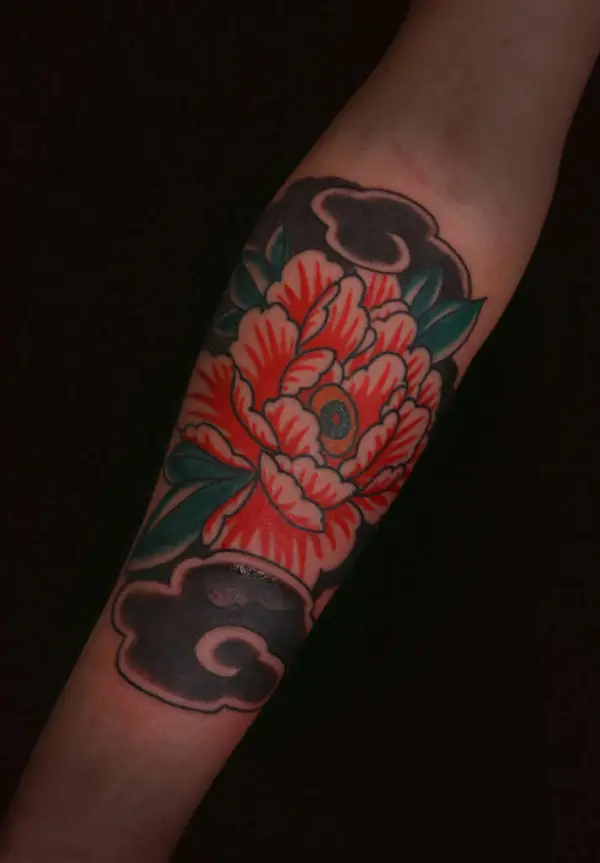 Pivoine rouge (botan) en tatouage Irezumi